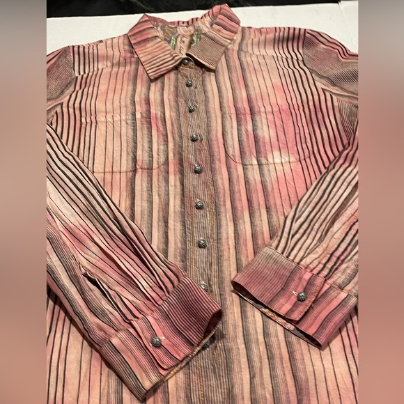 Arrata Silent Journey M button down Embellished with beads & brass buttons New - Picture 5 of 15